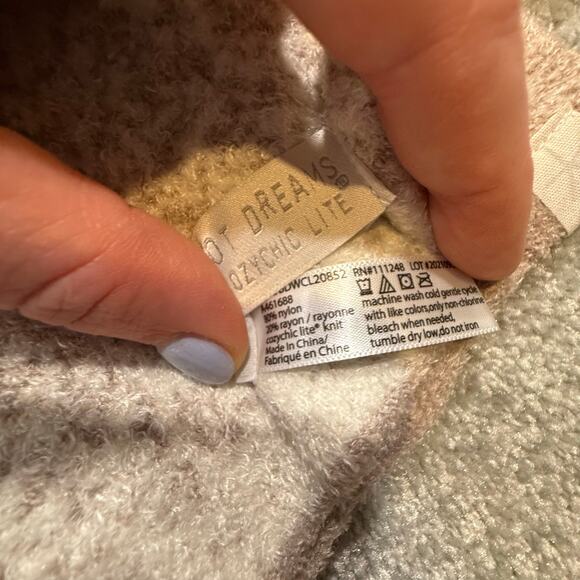 Barefoot Dreams NWT CozyChic Lite Confetti Scarf Cream Taupe Reversible Gift - Picture 8 of 9